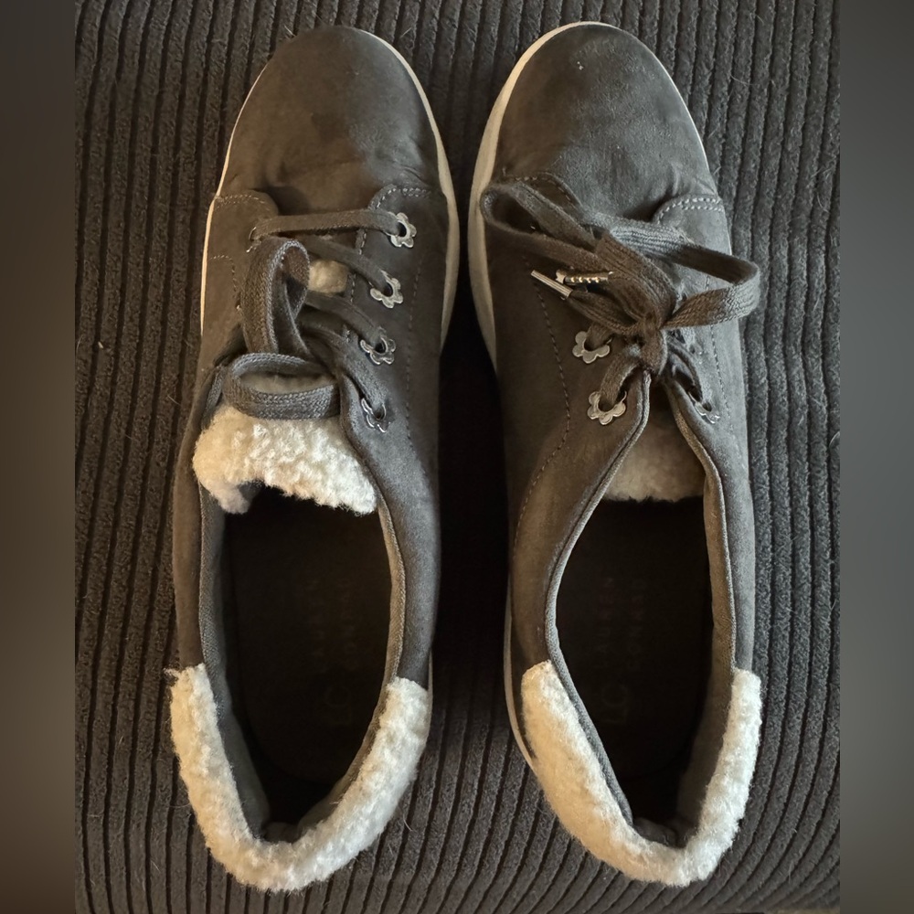 LC Lauren Conrad Gray Suede Shoes with White Fleece